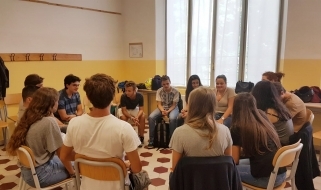 III GIORNATA_ GLI STUDENTI SI CONFRONTANO SUI LORO ATTEGGIAMENTI IN SITUAZIONI DI CONFLITTO